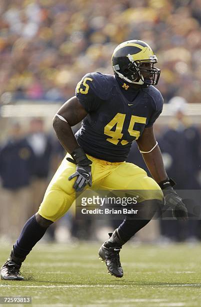 Inside linebacker David Harris of the Michigan Wolverines during the NCAA game against the Ball State Cardinals on November 4, 2006 at Michigan...