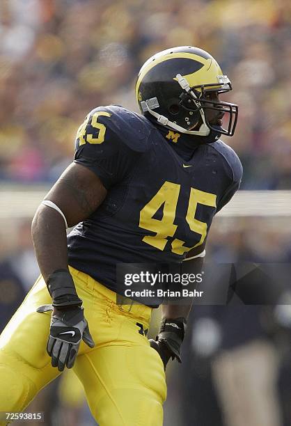 Inside linebacker David Harris of the Michigan Wolverines during the NCAA game against the Ball State Cardinals on November 4, 2006 at Michigan...