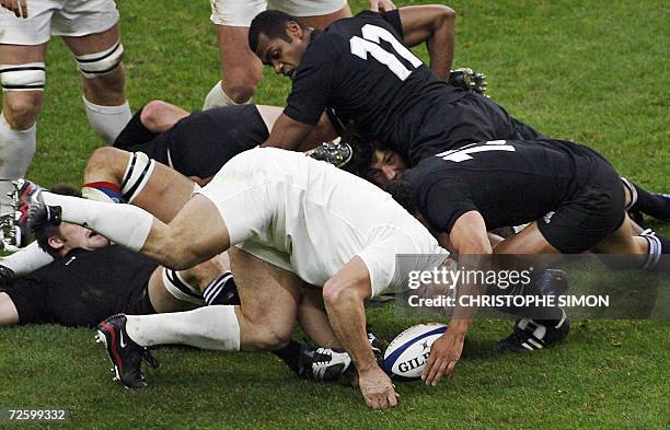 French prop Pieter De Villiers fights for the ball in a ruck during the rugby union test match France vs. New Zealand, 18 November 2006 at the stade...