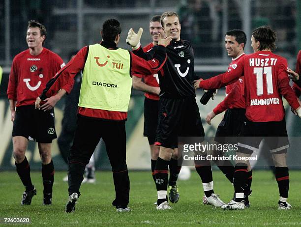 Robert Enke of Hanover and his team celebrates the 1-0 victory of the Bundesliga match between Borussia Monchengladbach and Hanover 96 at the...