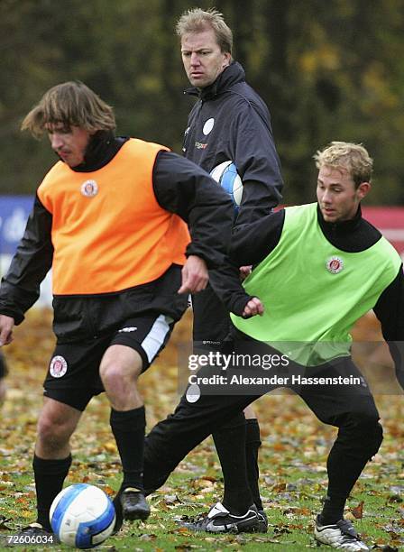 Assistant coach Andre Trulsen looks on during the training session of FC St. Pauli at the Kollaustrasse on November 20, 2006 in Hamburg, Germany....