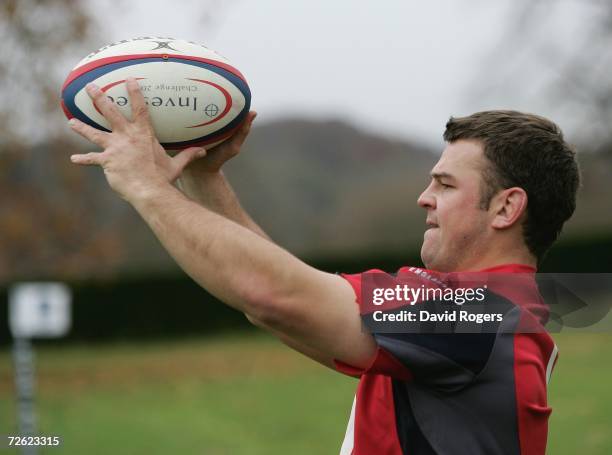 Lee Mears, the England hooker prepares to throw the ball during the England rugby union training session held at Bisham Abbey on November 22, 2006 in...