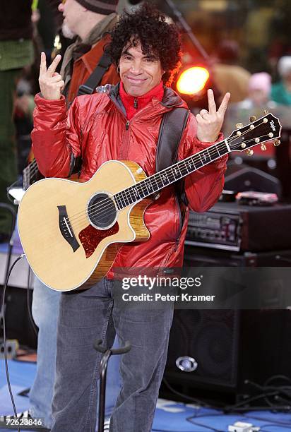 Musician John Oates of the music group Hall & Oates performs on the NBC Today Show Toyota Concert Series on November 22, 2006 in New York City.