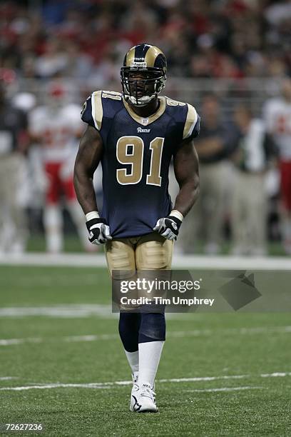 Defensive end Leonard Little of the St. Louis Rams gets ready to defend against the Kansas City Chiefs at Edward Jones Dome on November 5, 2006 in...