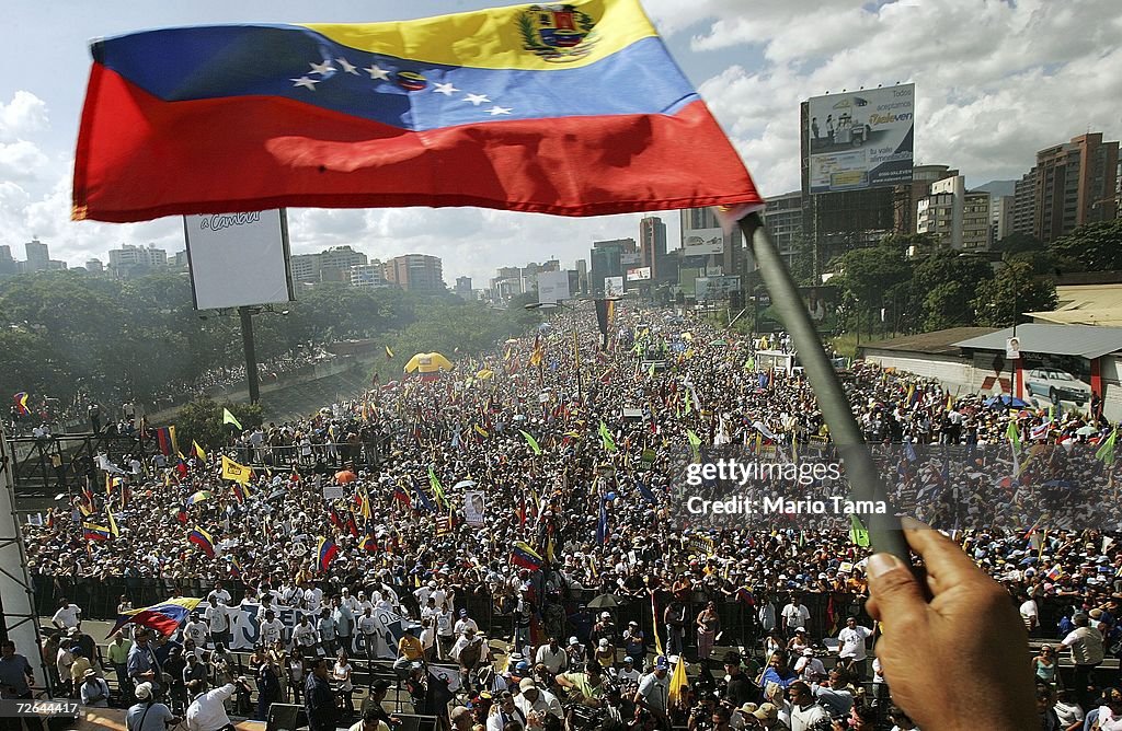 Venezuelan Opposition Candidate Rosales Holds Rally