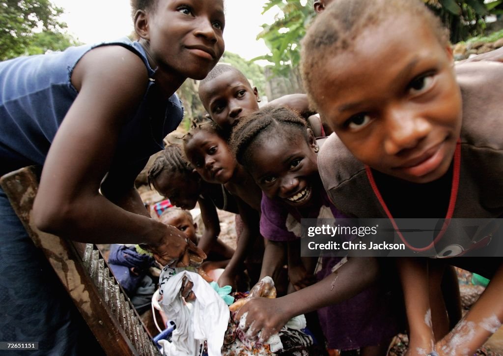 Sierra Leonian's Survive In One Of The Worlds Poorest Countries