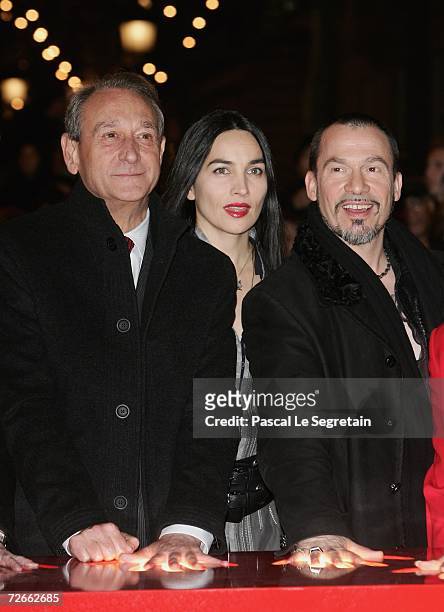 Mayor of Paris Bertrand Delanoe, Singer Florent Pagny and his wife Azucena attend the official Christmas lighting ceremony at The Champs Elysees...