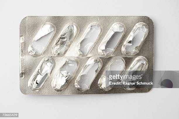 empty blister pack - blister pack stock pictures, royalty-free photos & images