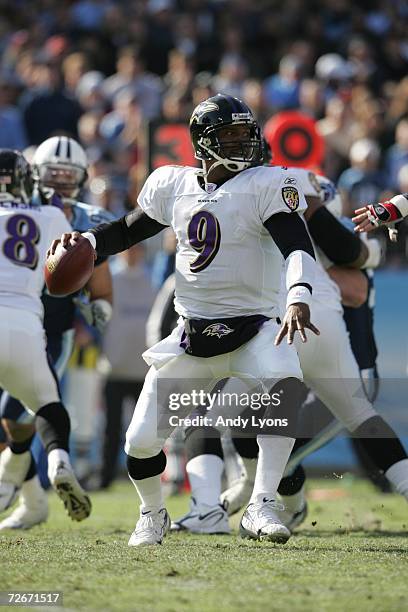 Steve McNair of the Baltimore Ravens passes against the Tennessee Titans on November 12, 2006 at LP Field in Nashville, Tennessee. The Ravens won...