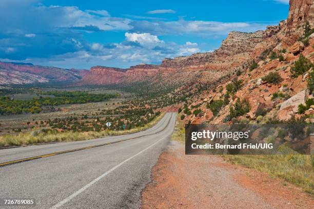 Compass Ridge Comb Ridge Photos and Premium High Res Pictures - Getty Images