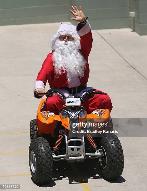 Santa Claus visits as Robert Irwin and mum Terri Irwin celebrate Bob's third birthday at Australia Zoo, Beerwah on December 1, 2006 near Brisbane,...