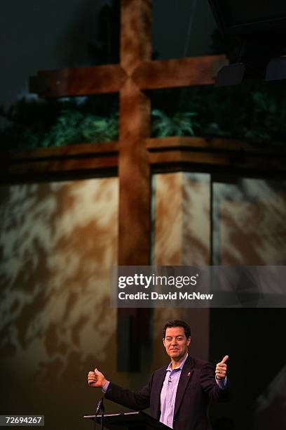 Sen. Sam Brownback speaks at the second annual Global Summit on AIDS and The Church, at Saddleback Church December 1, 2006 in Lake Forest,...