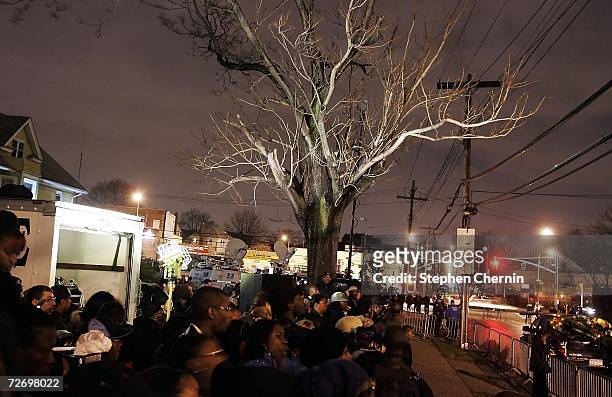 Crowd gathers outside for the wake and funeral for shooting victim Sean Bell at the Community Church of Christ December 1, 2006 in the Jamaica...