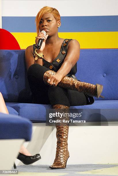 Recording artist Fantasia Barrino appears at BET's "106 & Park" broadcast at CBS Studios on December 01, 2006 in New York City.