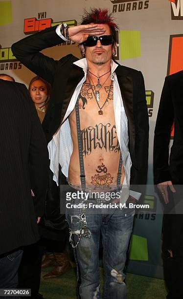 Musician Tommy Lee arrives to the VH1 Big in '06 Awards held at Sony Studios on December 2, 2006 in Culver City, California.
