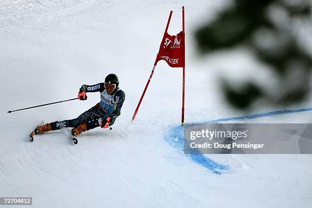 Jake Zamansky of the USA skis the first run of the FIS Alpine World Cup Men's Giant Slalom on December 2, 2006 on Birds of Prey at Beaver Creek in...