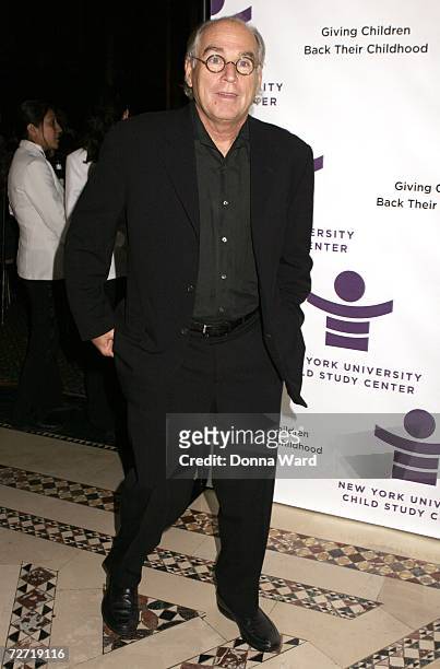 Musician Jimmy Buffett arrives for the New York University Child Study Center Gala at Cipriani in midtown on December 4, 2006 in New York City.