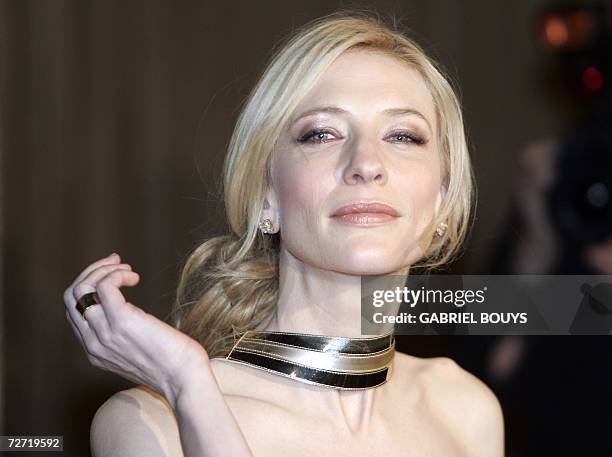 Hollywood, UNITED STATES: US actress Cate Blanchett arrives for the premiere of "The Good German" in Hollywood, 04 December 2006. Based on the novel...