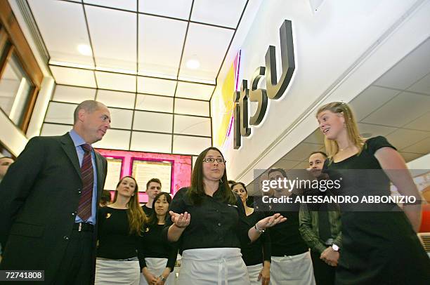 United Kingdom: Ana Cruz, a waitress serving at the 'Itsu' sushi bar in Piccadilly on the day that former Russian spy Alexander Litvinenko met for...