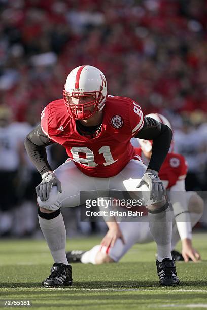 Josh Mueller of the Nebraska Cornhuskers gets ready to move at the snap during the game against the Colorado Buffaloes on November 24, 2006 at...