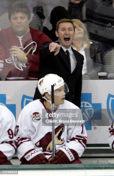 Head coach Wayne Gretzky of the Phoenix Coyotes reacts to a referee's call in the third period against the Dallas Stars on December 6, 2006 at the...