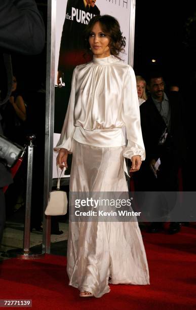 Actress Jennifer Lopez arrives at the Columbia Pictures' premiere of "The Pursuit of Happyness" at the Mann Village Theatre and Mann Bruin Theatre on...