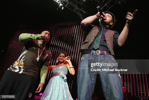 Producer Timbaland, singer Nelly Furtado and singer Justin Timberlake perform at KIIS FM's Jingle Ball 2006 at the Honda Center on December 7, 2006...