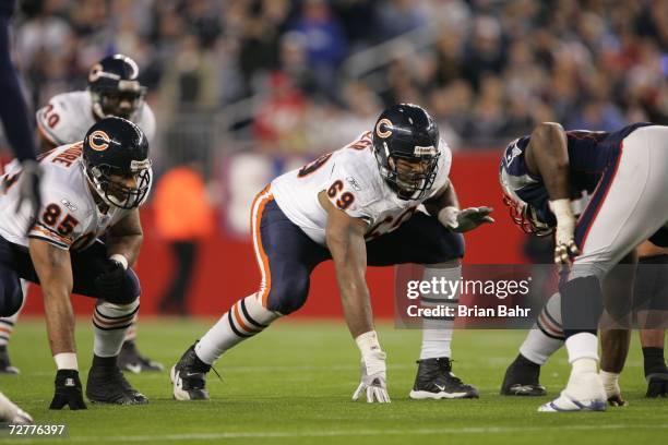 Tackle Fred Miller of the Chicago Bears prepares to block against the New England Patriots on November 26, 2006 at Gillette Stadium in Foxborough,...