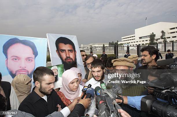 Absam Rana Adam Ahmed Rana Photos and Premium High Res Pictures - Getty Images
