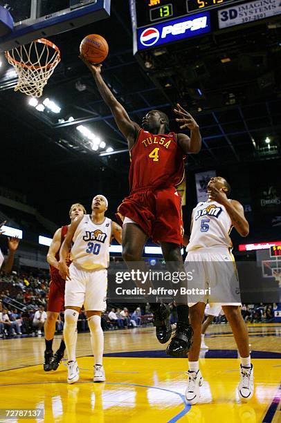 Roderick Riley Nba 34 Dean Denham Stock Photos, High-Res Pictures, and Images - Getty Images
