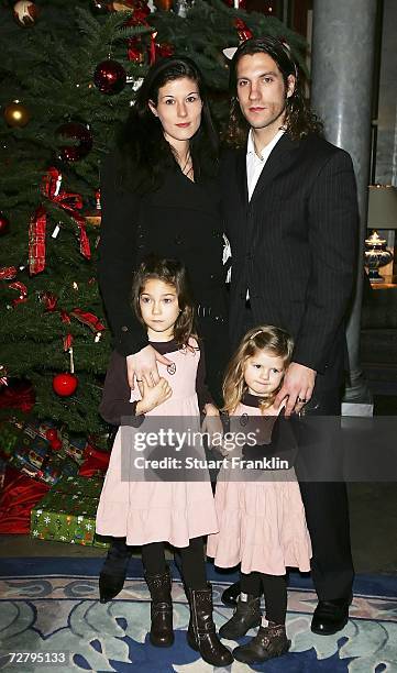 Torsten Frings with his wife Petra and daughters Lisa and Lena during the Christmas Party of Werder Bremen at the Park Hotel on December 11, 2006 in...