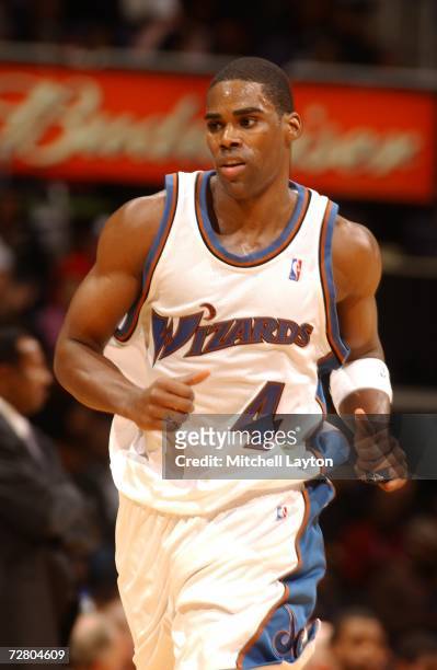 Antawn Jamison of the Washington Wizards jogs on the court during the game against the Atlanta Hawks on November 28, 2006 at the Verizon Center in...