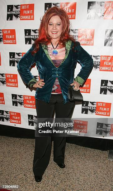 Musician Kate Pierson attends the second annual gala dinner and concert to benefit Witness which helps promote human rights causes worldwide December...