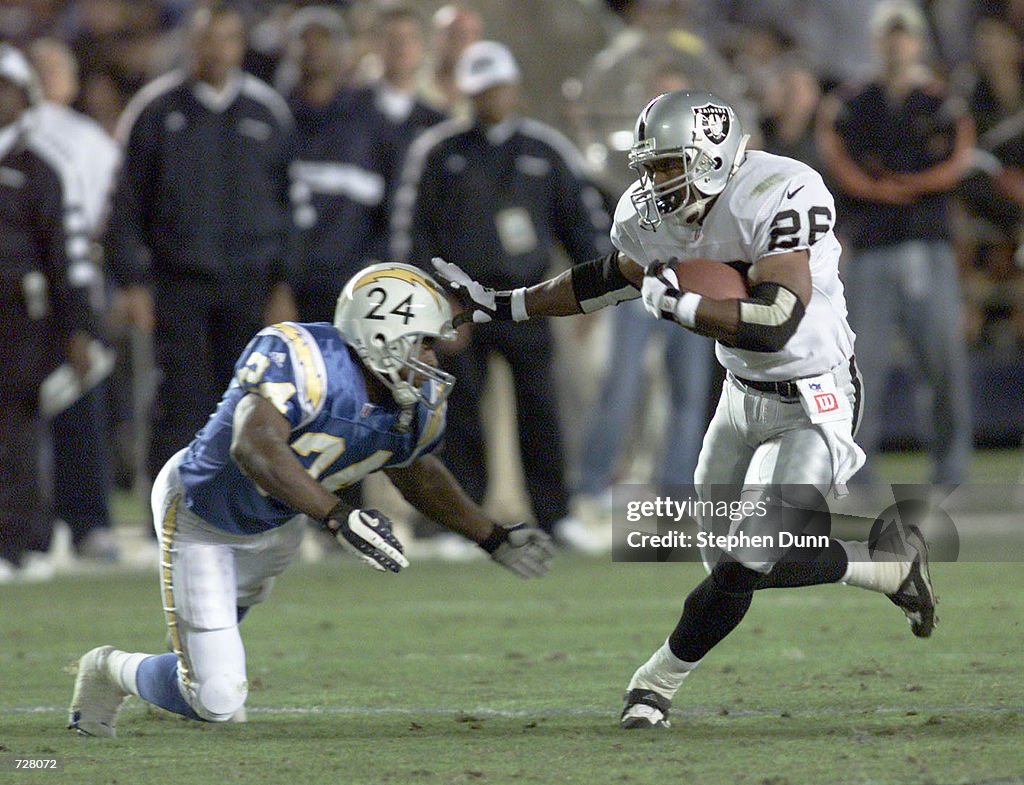 Raiders v Chargers X Kaufman