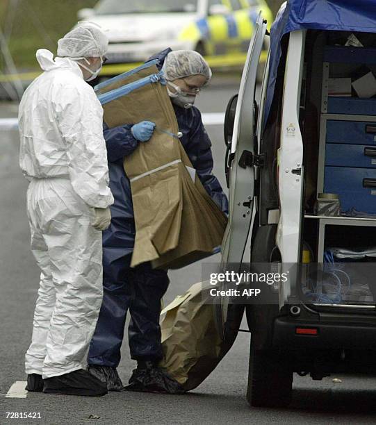 British Forensics 170 Woods Crime Scene Stock Photos, High-Res Pictures, and Images ...