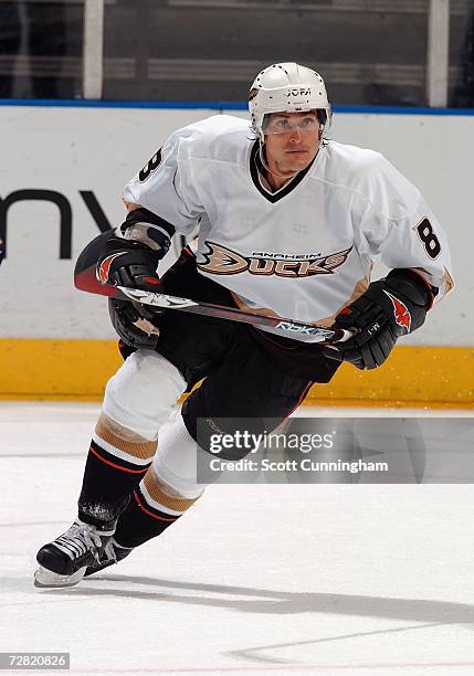 Teemu Selanne of the Anaheim Ducks skates against the Atlanta Thrashers at Philips Arena on December 13, 2006 in Atlanta, Georgia.