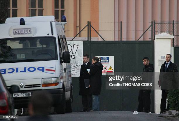 Clichy-sous-Bois, FRANCE: Electrocution survivor in Clichy-sous-bois, Muhittin Altun attends the reconstitution of the event during which two men...