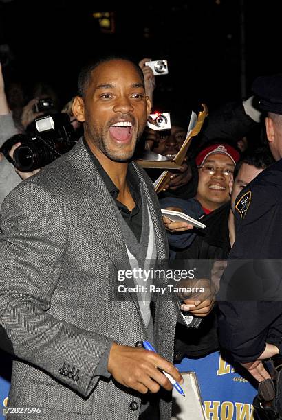 Actor and recording artist Will Smith arrives at the Ed Sullivan Theater for a taping of the ''Late Show with David Letterman'' on December 14, 2006...