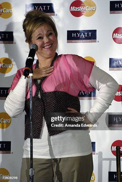 Comedian Rhea The Caroline Rhea Show Photos and Premium High Res Pictures - Getty Images