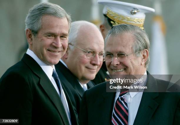 President Rumsfeld Us Bush Rumsfeld Cheney Photos and Premium High Res Pictures - Getty Images