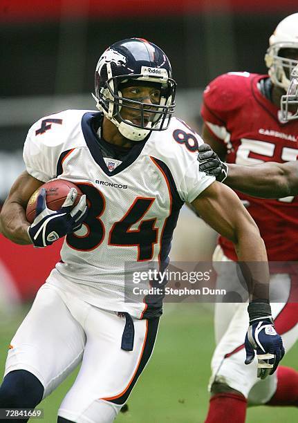 Wide receiver Javon Walker of the Denver Broncos carries the ball against the Arizona Cardinals on December 17, 2006 at University of Phoenix Stadium...