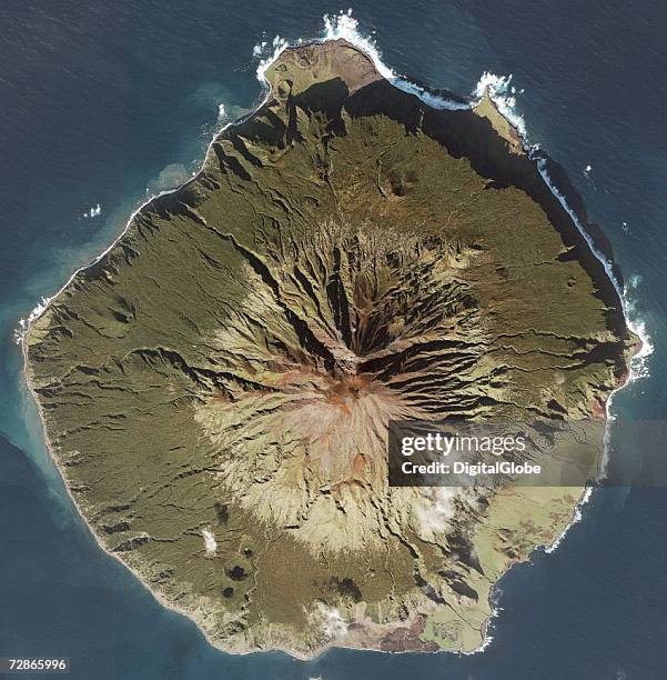 This is a satellite image of Trinstanda, Dunha Island.