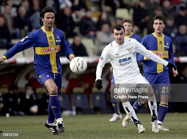 Fernando Couto of Parma against Goran Pandev of Lazio during the Italian Serie A match between Parma and Lazio on December 23, 2006 at the Stadio...