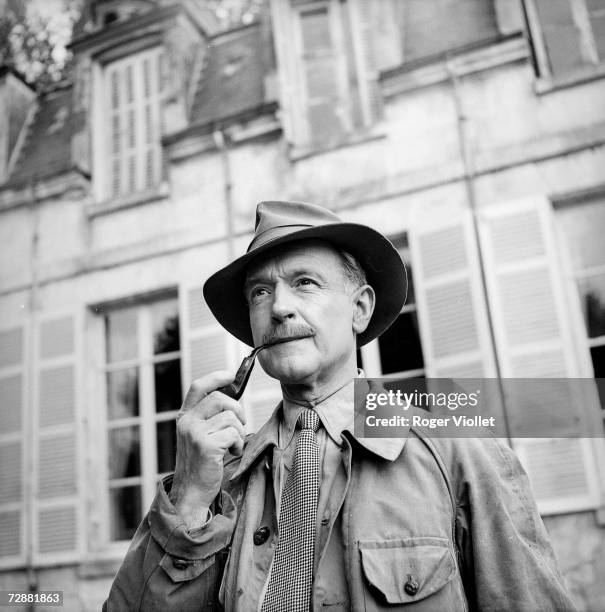 194 Pierre Fresnay Photos & High Res Pictures Getty Images