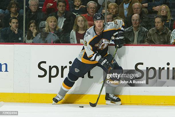 Jason Arnott of the Nashville Predators skates against the Buffalo Sabres at Gaylord Entertainment Center on December 21, 2006 in Nashville,...