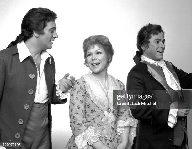 Metropolitan Opera's "Manon Lescaut" starring Renata Scotto, Plácido Domingo, and Pablo Elvira, in March 1980. Photo by Jack Mitchell/Getty Images