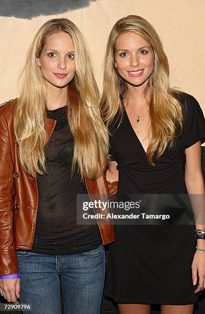 Sabrina Aldridge and Kelly Aldridge pose at the DKNY Jeans New Year's Eve celebration at the Setai Hotel on December 31, 2006 in Miami Beach, Florida.