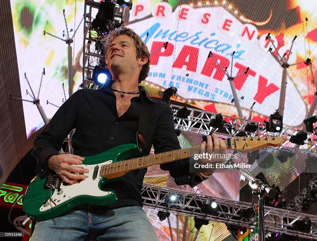 CD USA's New Year's Eve Party On Fremont Street