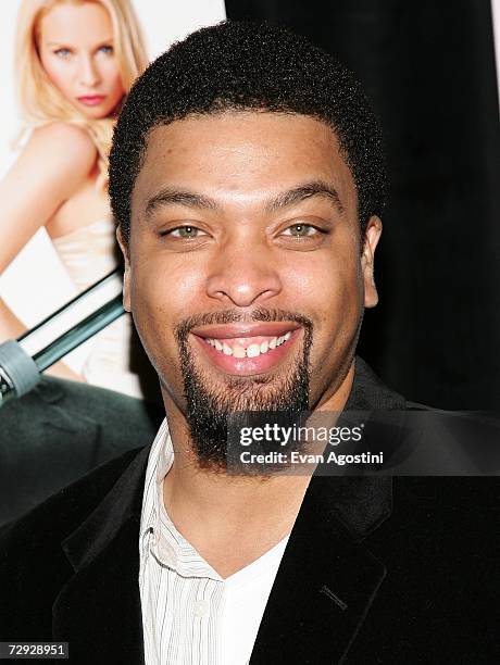 Actor/comedian DeRay Davis attends the premiere of ''Code Name: The Cleaner'' at The Empire 25, January 04, 2007 in New York City.