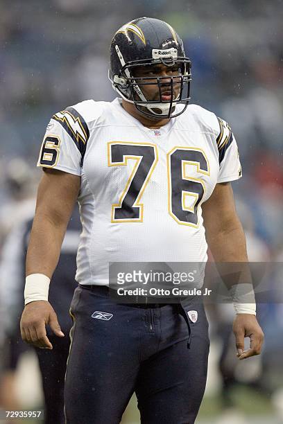 Jamal Williams of the San Diego Chargers stands on the field before the game against the Seattle Seahawks on December 24, 2006 at Qwest Field in...